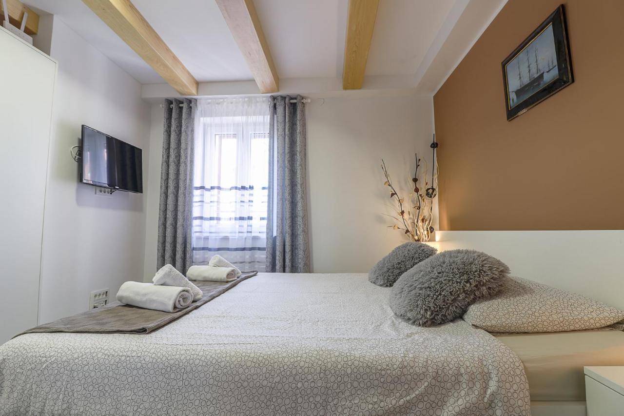 Apartman Juraj I Matej Vrsar Exterior photo